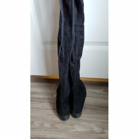 Charles by Charles David Gunter Over the Knee Boots - Picture 3 of 6